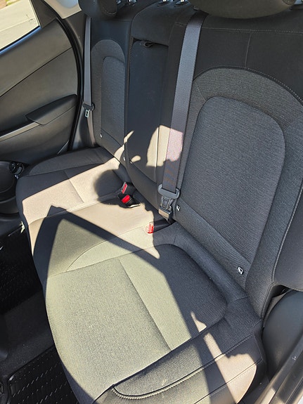 Hyundai Kona 9 of 16
