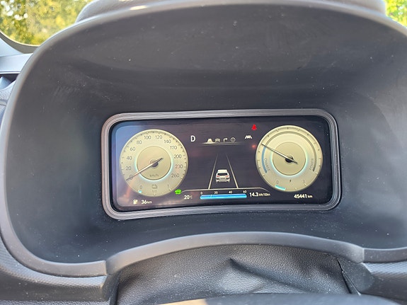 Hyundai Kona 16 of 16