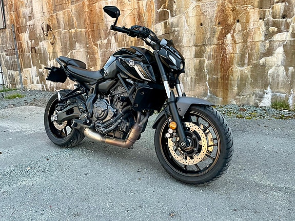 Yamaha MT-07 9 of 18