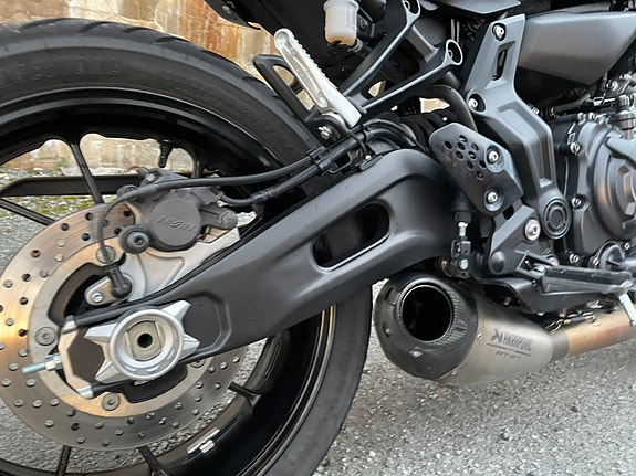 Yamaha MT-07 16 of 18