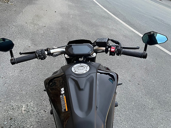 Yamaha MT-07 17 of 18
