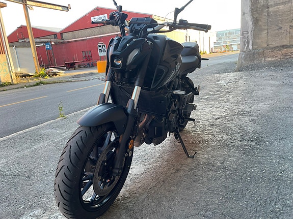 Yamaha MT-07 7 of 18