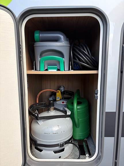 Hymer ML-T 570 Crossover 11 of 30
