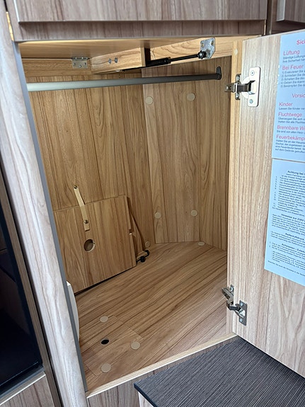 Hymer ML-T 570 Crossover 28 of 30