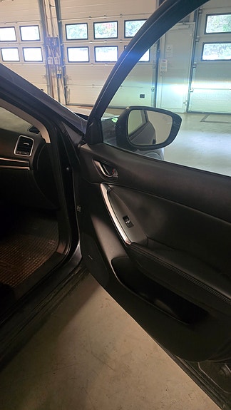 Mazda CX-5 4 of 19