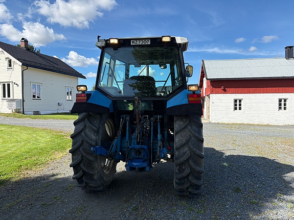 Ford 7840 6 of 13