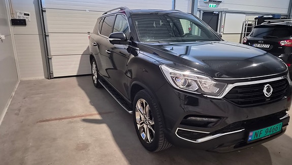 SsangYong Rexton 8 of 28