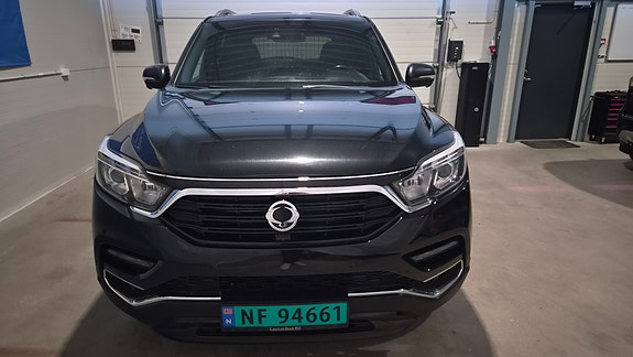 SsangYong Rexton 2 of 28