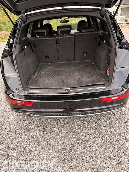 Audi Q5 11 of 16