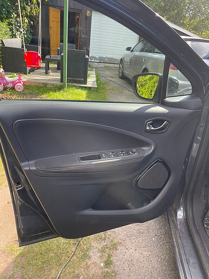 Renault Zoe 12 of 14