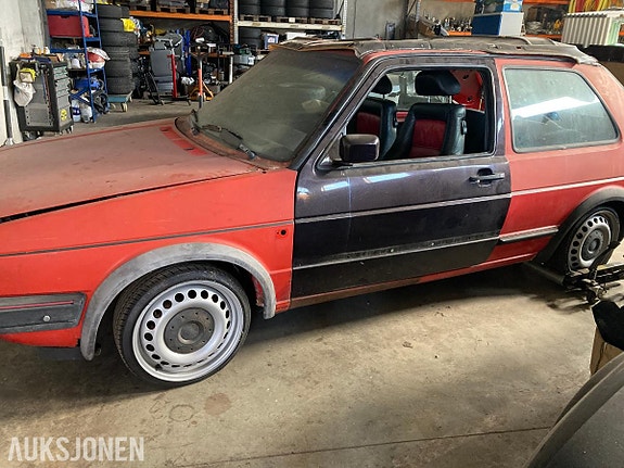 Volkswagen golf 2 of 22