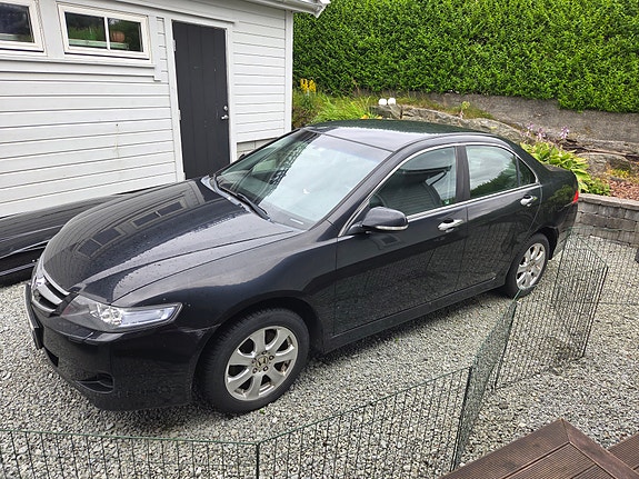 Honda Accord 3 of 11