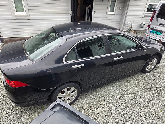 Honda Accord 4 of 11