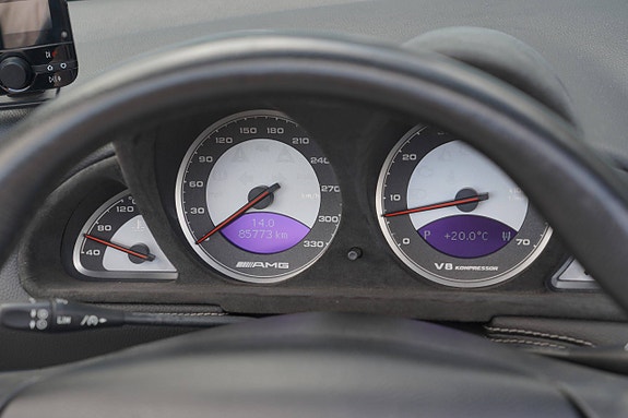 Mercedes-Benz SL55 10 of 19