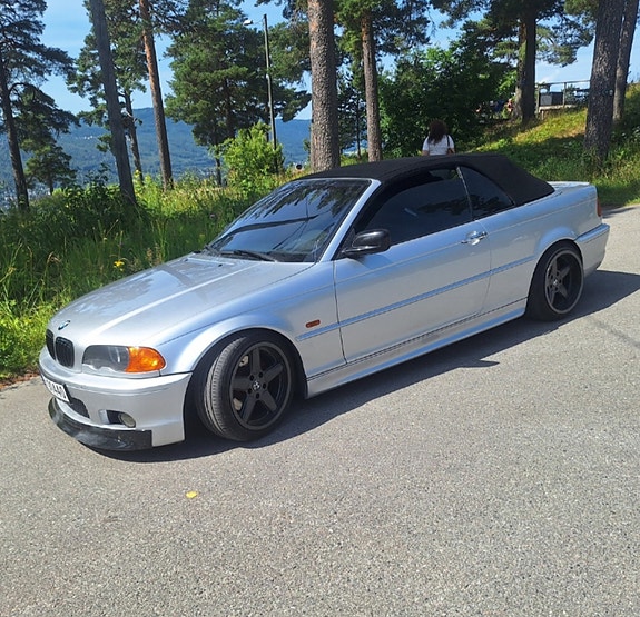 BMW 330Ci 3 of 22