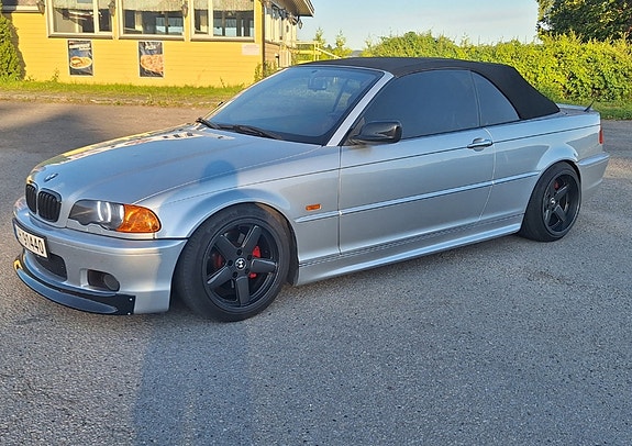 BMW 330Ci 4 of 22
