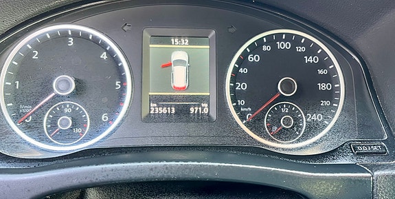 Volkswagen Tiguan 16 of 24