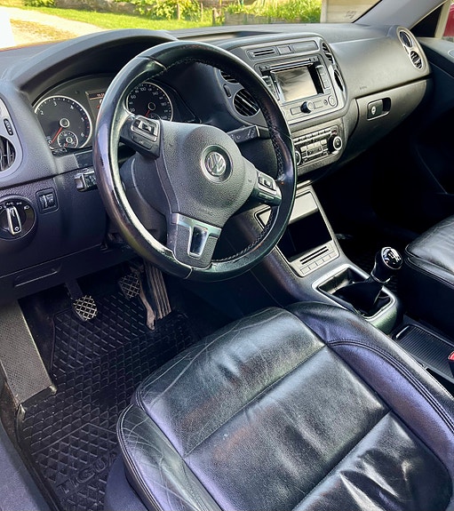 Volkswagen Tiguan 13 of 24
