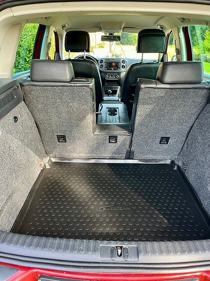 Volkswagen Tiguan 18 of 24