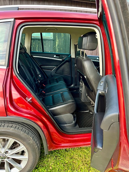Volkswagen Tiguan 24 of 24