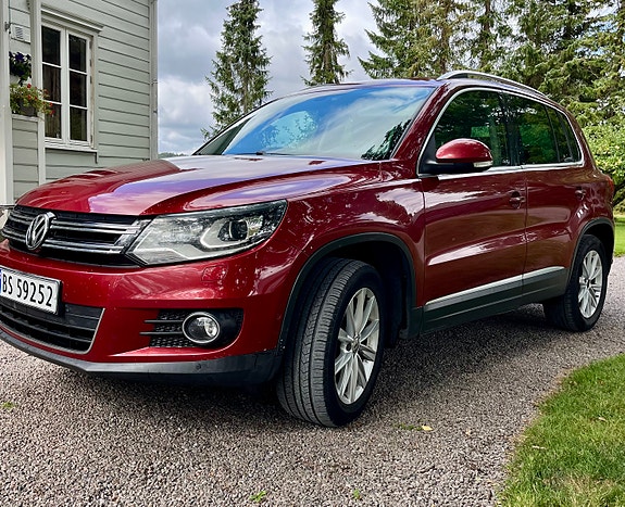 Volkswagen Tiguan 4 of 24