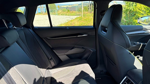 Skoda Elroq 14 of 21