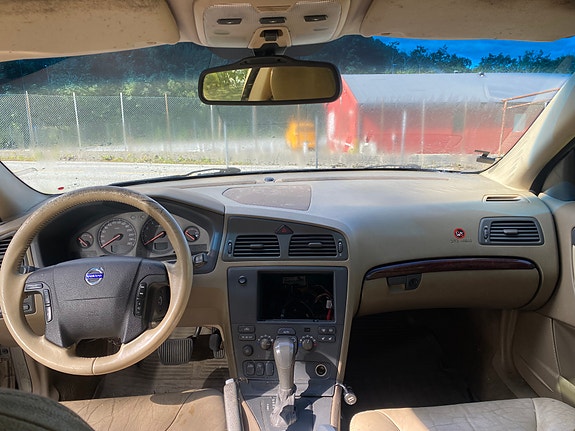Volvo XC70 10 of 11
