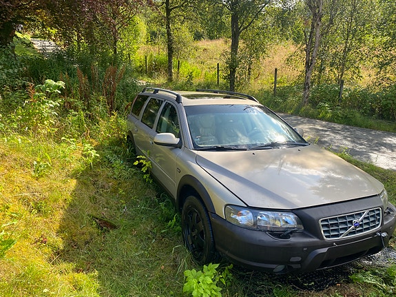 Volvo XC70 6 of 11