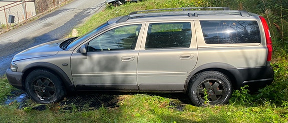 Volvo XC70 4 of 11