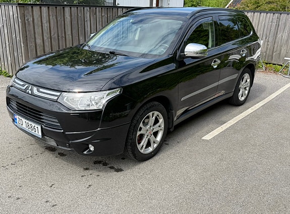 Mitsubishi Outlander 3 of 10