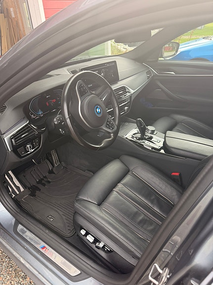 BMW 530e 6 of 9