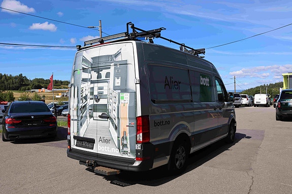 Volkswagen Crafter 8 of 30