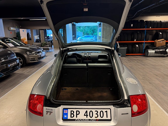 Audi TT 27 of 30