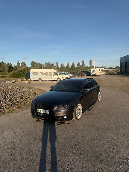 Audi A4 2 of 11
