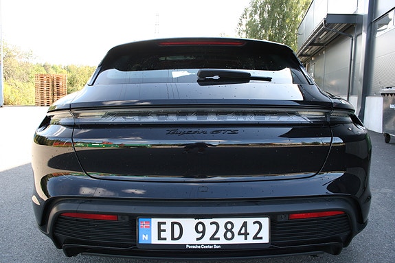 Porsche Taycan GTS 8 of 30