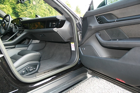 Porsche Taycan GTS 25 of 30