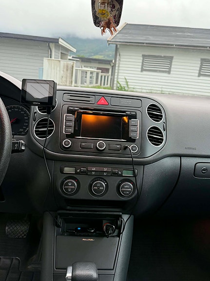 Volkswagen Golf Plus 9 of 15