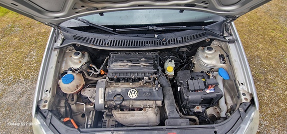Volkswagen Polo 2 of 9