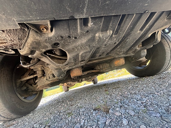 Toyota HiAce 15 of 16
