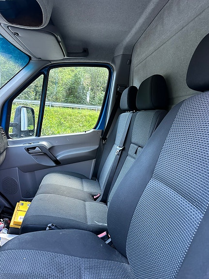 Mercedes-Benz Sprinter 316 2 of 6