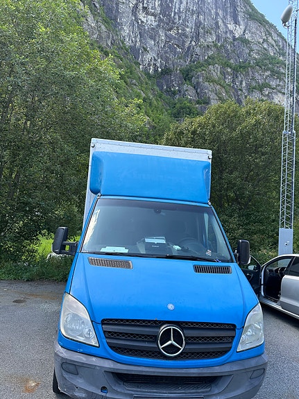 Mercedes-Benz Sprinter 316 4 of 6