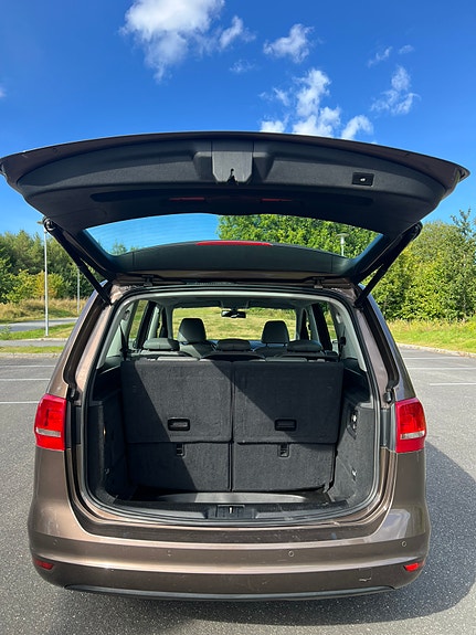 Volkswagen Sharan 13 of 30