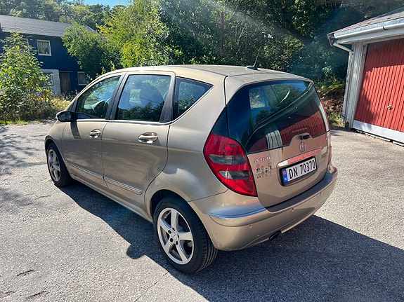 Mercedes-Benz A160 d 5 of 17