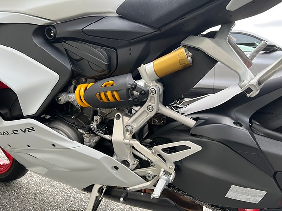 Ducati Panigale V2 8 of 18