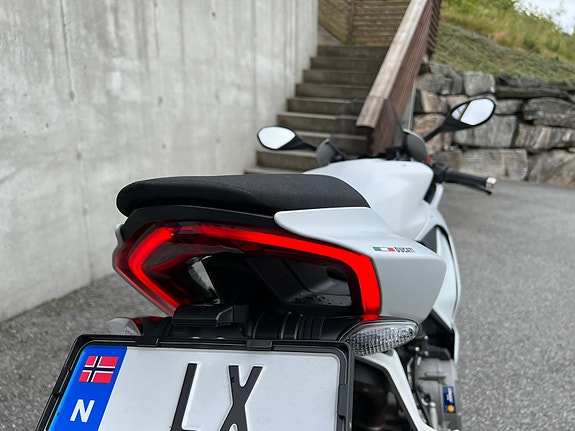 Ducati Panigale V2 15 of 18