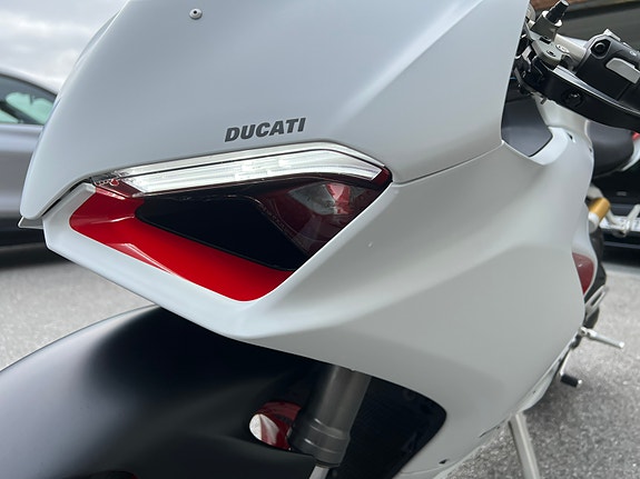 Ducati Panigale V2 16 of 18