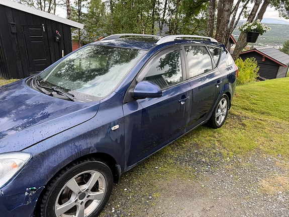 Kia Ceed 3 of 11