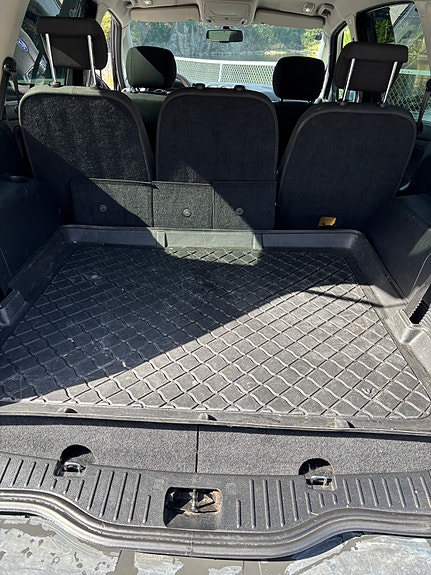 Ford S-MAX 9 of 10