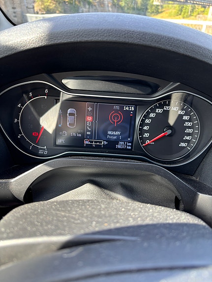 Ford S-MAX 7 of 10