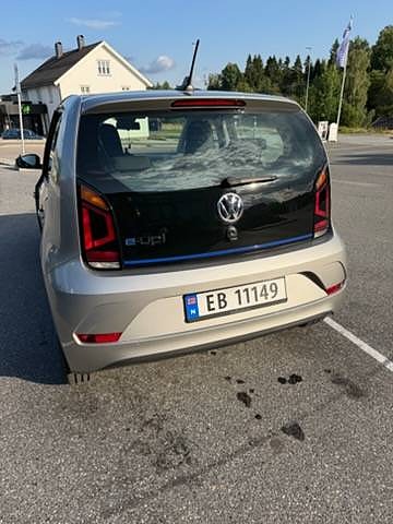 Volkswagen UP! 4 of 11